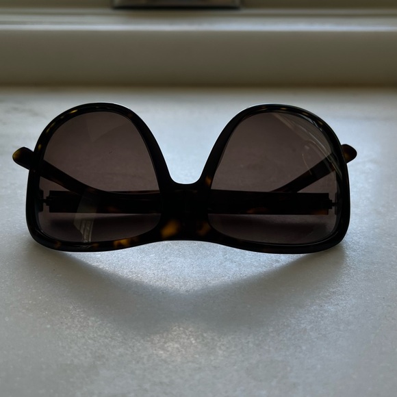 PRADA SUNGLASSES - Picture 11 of 14
